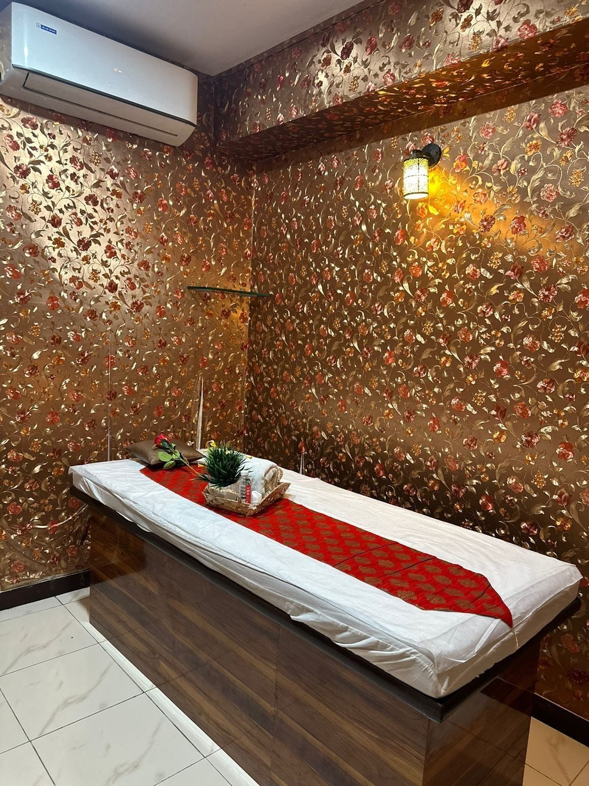 Private treatment room at Riborn Spa Thane