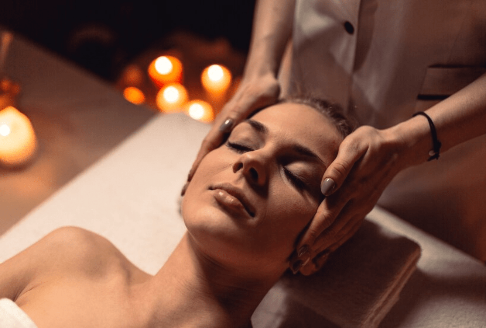 Thai massage with assisted stretching at Riborn Spa Thane